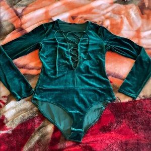 Soprano brand bodysuit green velvet size small